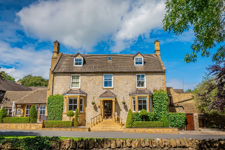Dormy House Hotel